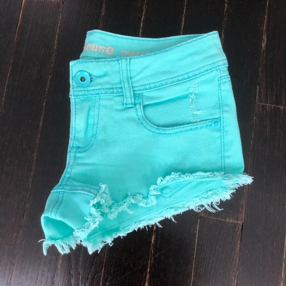 Like New Dollhouse Mint Green Jean Shorts - Picture 5 of 6